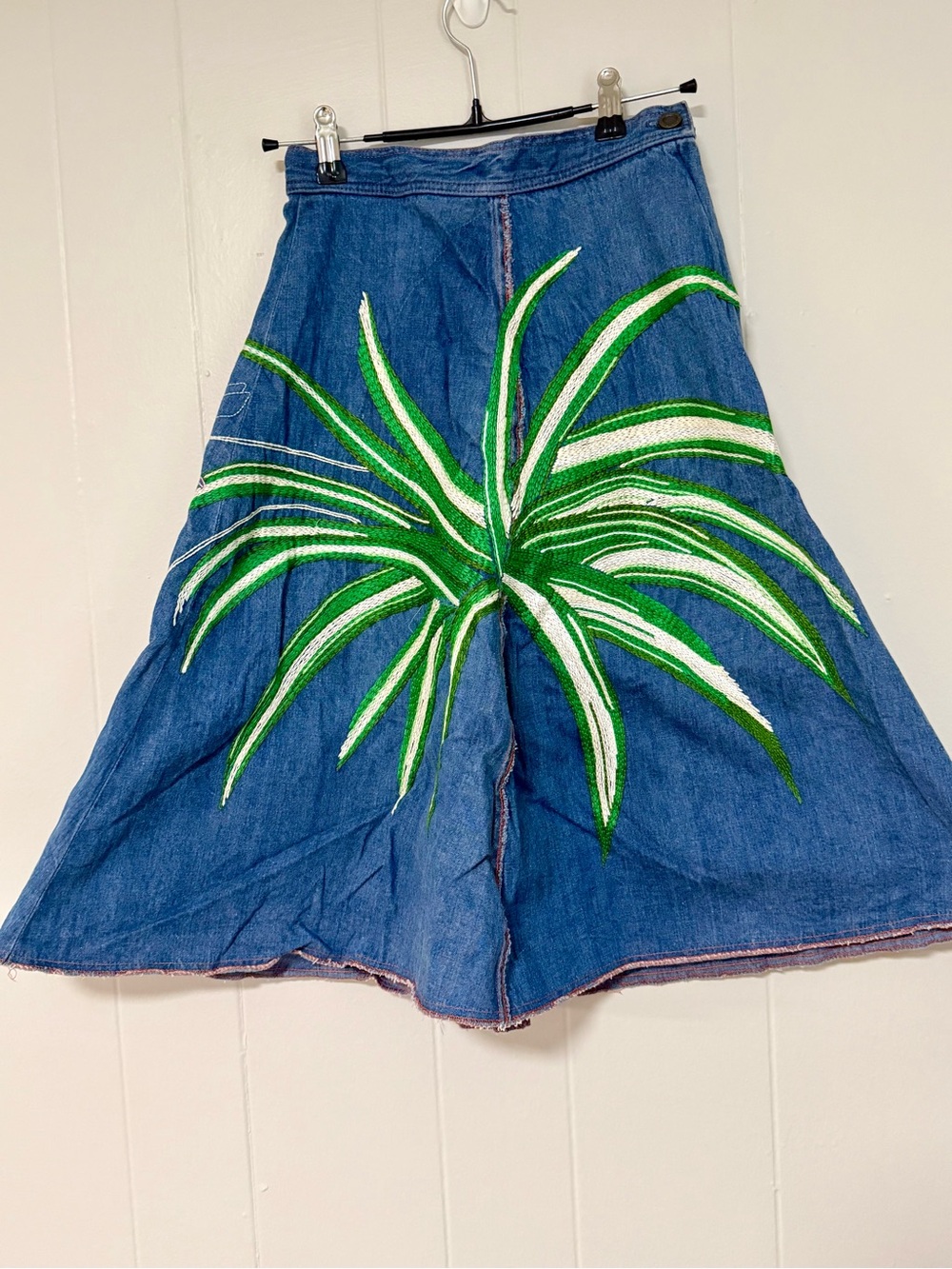 Vintage 70s Style Embroidered Denim Midi Skirt A-Line Flare Boho